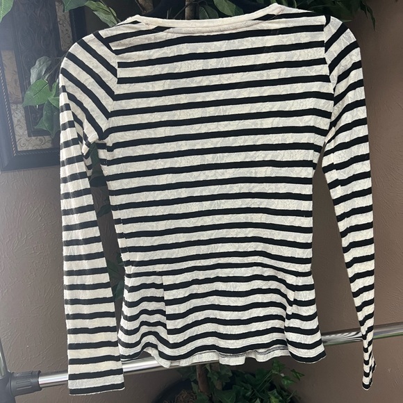 Guess Peplum Lace and Black and Cream Striped Long Sleeve - Size XS - Picture 2 of 5